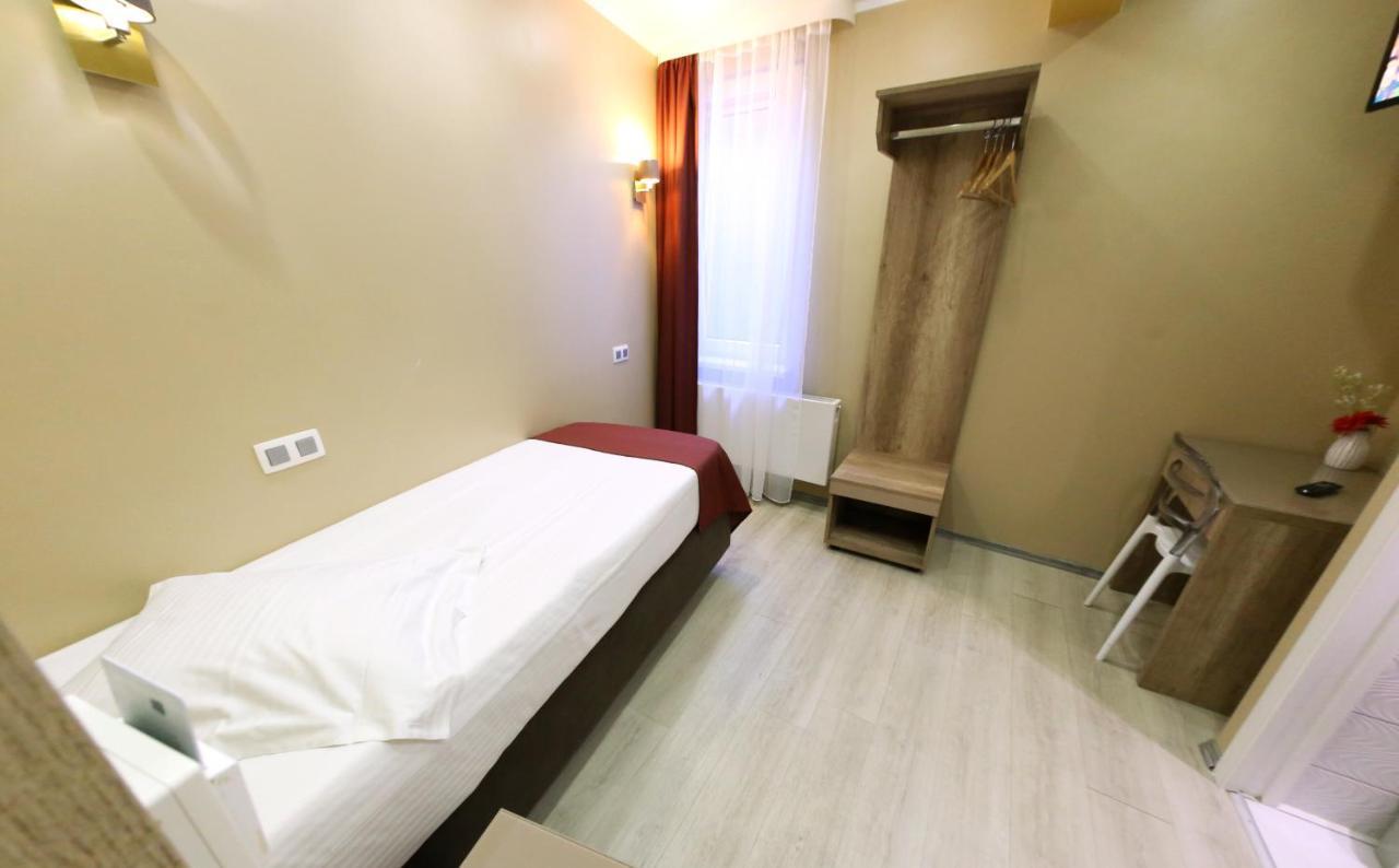 Hotel Phenix Dilbeek Ngoại thất bức ảnh