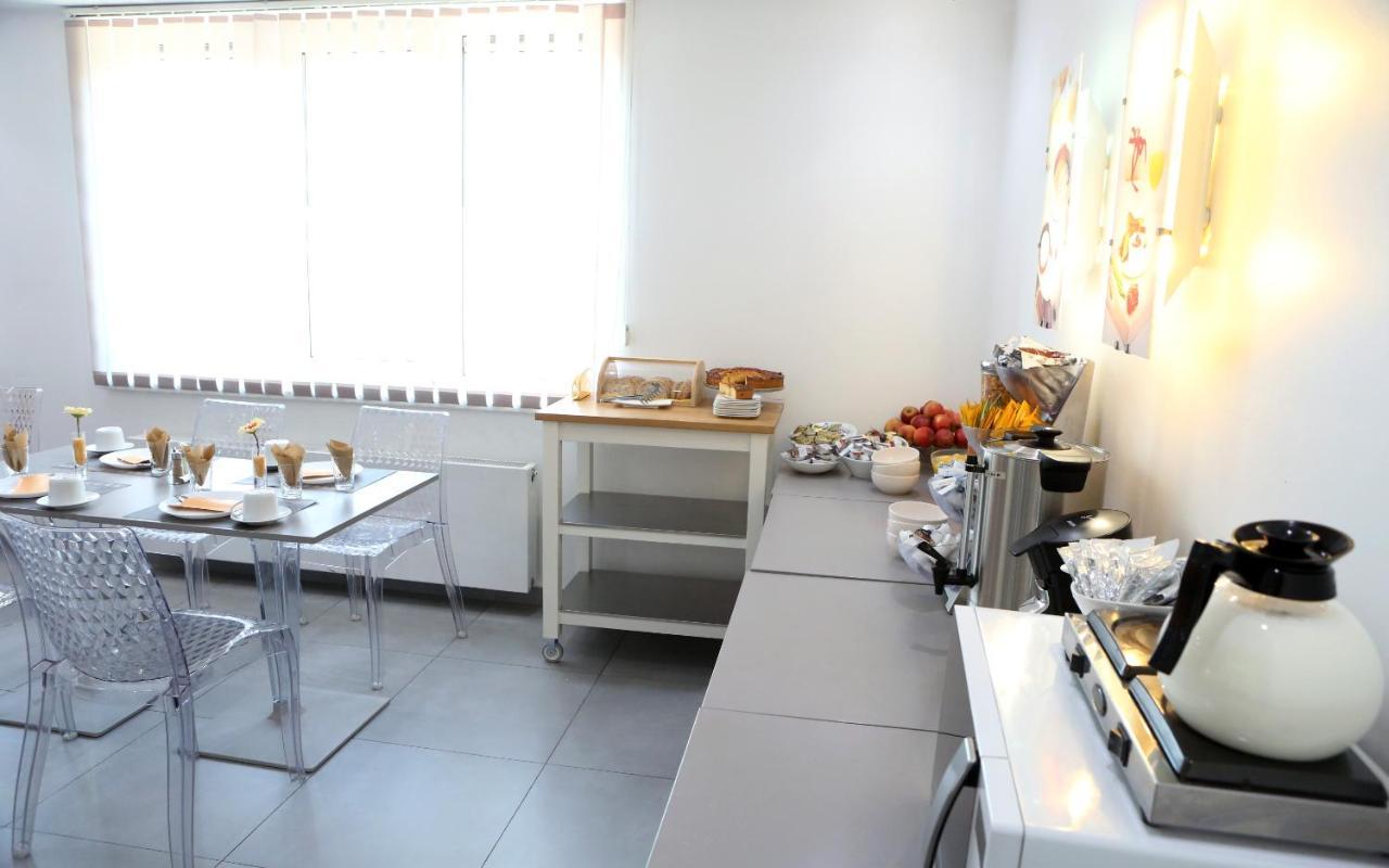 Hotel Phenix Dilbeek Ngoại thất bức ảnh